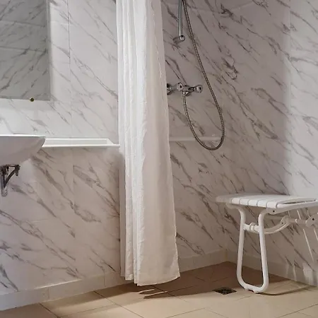 Domaine De Meslay Fye