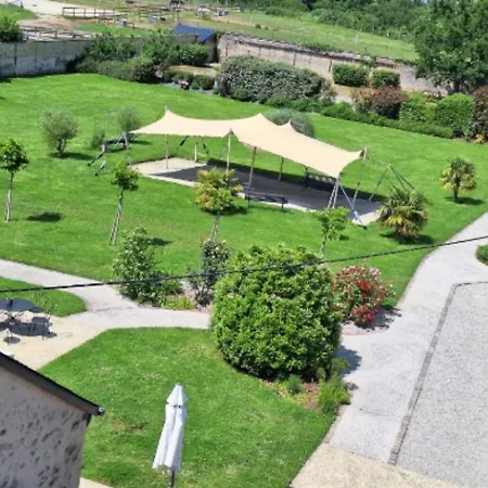 Pensjonat Domaine De Meslay 3*